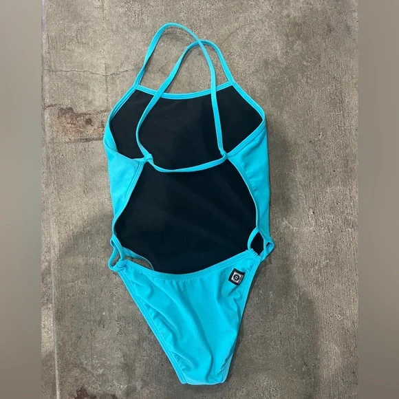 Jolyn swimsuits on deals poshmark